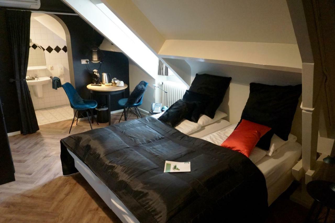 Herberg Restaurant 't Zwaantje Mook Bagian luar foto